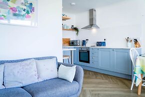 Footsteps - 2 Bedroom Apartment - Saundersfoot