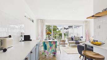 Footsteps - 2 Bedroom Apartment - Saundersfoot