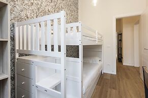 Salutati Apartments by MMega