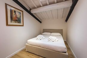 Salutati Apartments by MMega