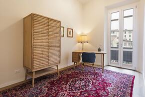 Salutati Apartments by MMega