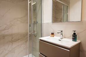 Salutati Apartments by MMega