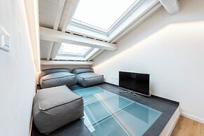 Salutati Apartments by MMega