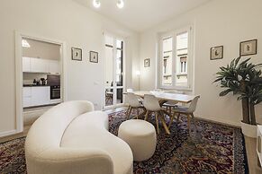 Salutati Apartments by MMega