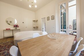 Salutati Apartments by MMega