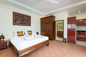 Sahaswara Luxury Villa Pattaya