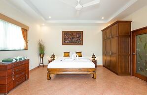 Sahaswara Luxury Villa Pattaya