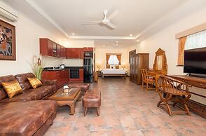 Sahaswara Luxury Villa Pattaya