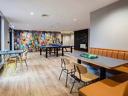 Student Only Botanic Studios