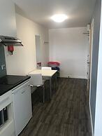 Student Only Botanic Studios