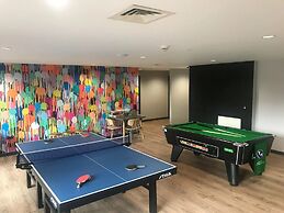 Student Only Botanic Studios