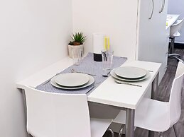 Student Only Botanic Studios