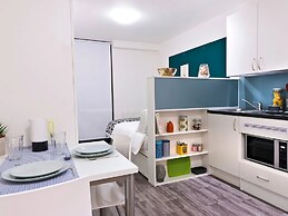 Student Only Botanic Studios