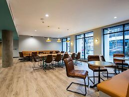 Student Only Botanic Studios