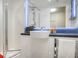 Student Only Botanic Studios