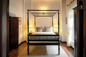 Writer's Lodge By Ishq