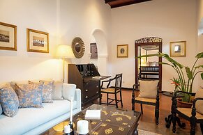 Writer's Lodge By Ishq