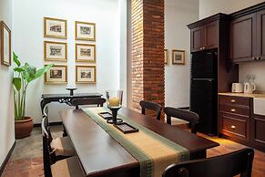 Writer's Lodge By Ishq