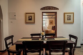 Writer's Lodge By Ishq