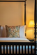 Writer's Lodge By Ishq