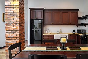 Writer's Lodge By Ishq