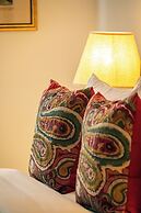 Writer's Lodge By Ishq