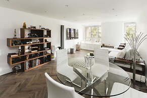 ;Stunning 2BD Apartment in Maida Vale