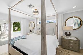 Luxury Beach House With a View