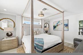 Luxury Beach House With a View