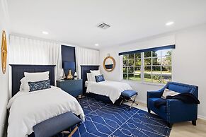 Luxury Beach House With a View