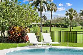 Luxury Beach House With a View