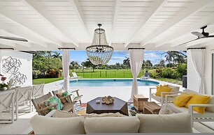 Luxury Beach House With a View