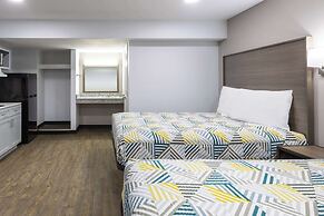 Studio 6 Hickory, NC