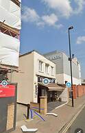 Hounslow High Street