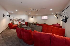 For Students Only Cosy Ensuite Rooms With Private Bathrooms at Dobbie'