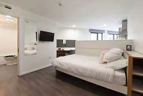 For Students Only Cosy Ensuite Rooms With Private Bathrooms at Dobbie'