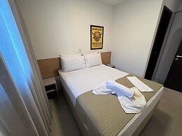 Edificio Liv P.Verde Apto 1013