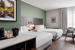 La Quinta Inn And Suites By Wyndham Lincoln