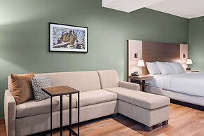 La Quinta Inn And Suites By Wyndham Lincoln