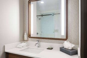 La Quinta Inn And Suites By Wyndham Lincoln