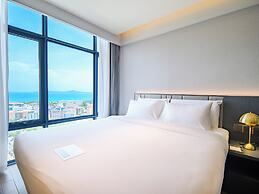 Beverly Mountain Bay, Trademark Collection By Wyndham