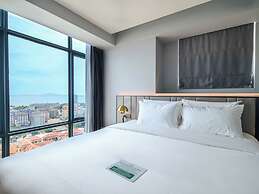 Beverly Mountain Bay, Trademark Collection By Wyndham