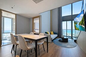 Beverly Mountain Bay, Trademark Collection By Wyndham
