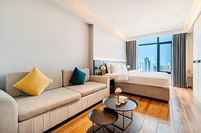 Beverly Mountain Bay, Trademark Collection By Wyndham