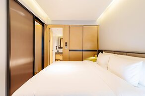 Beverly Mountain Bay, Trademark Collection By Wyndham