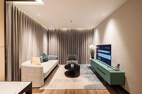 Beverly Mountain Bay, Trademark Collection By Wyndham