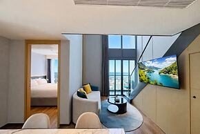 Beverly Mountain Bay, Trademark Collection By Wyndham