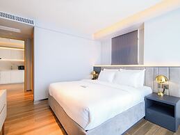 Beverly Mountain Bay, Trademark Collection By Wyndham