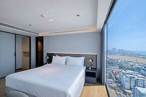 Beverly Mountain Bay, Trademark Collection By Wyndham