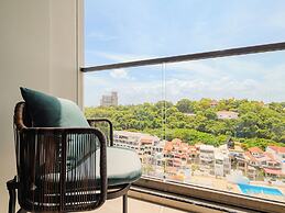 Beverly Mountain Bay, Trademark Collection By Wyndham